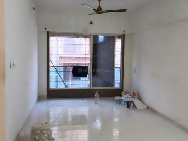 2 BHK Apartment in Borivali West for rent Mumbai. The reference number is 20471110