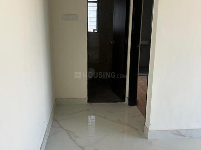 2 BHK Apartment in Borivali West for rent Mumbai. The reference number is 20941353