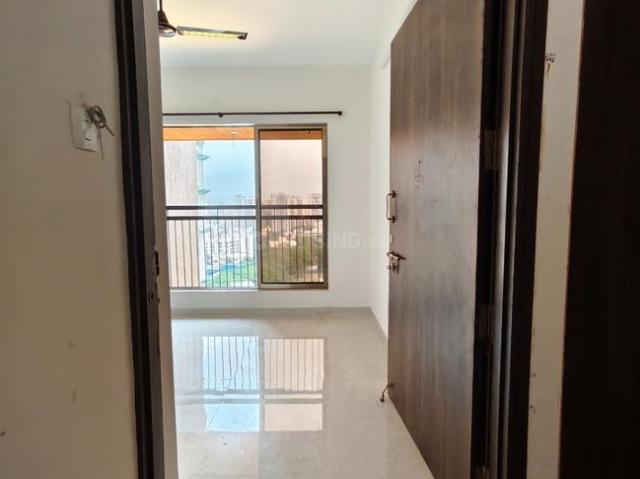 2 BHK Apartment in Borivali West for rent Mumbai. The reference number is 20988641