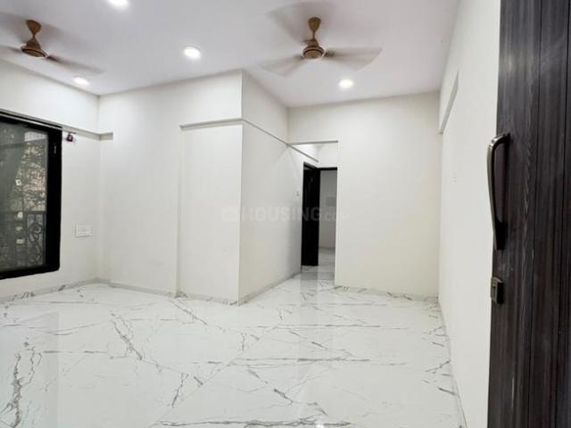 2 BHK Apartment in Borivali West for rent Mumbai. The reference number is 20218391