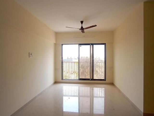 2 BHK Apartment in Borivali West for resale Mumbai. The reference number is 17445513