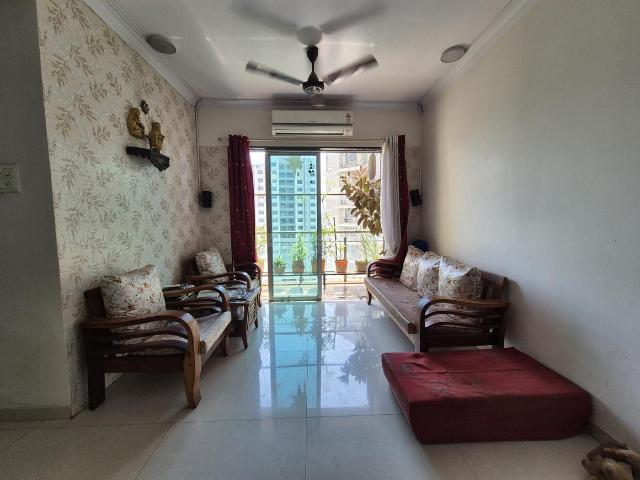 2 BHK Apartment in Borivali West for resale Mumbai. The reference number is 18288746