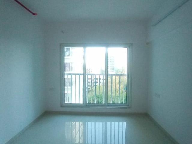 2 BHK Apartment in Borivali West for resale Mumbai. The reference number is 18289103