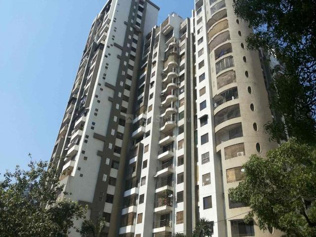 2 BHK Apartment in Borivali West for resale Mumbai. The reference number is 18296292