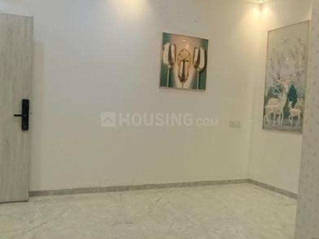 2 BHK Apartment in Borivali West for resale Mumbai. The reference number is 18916479