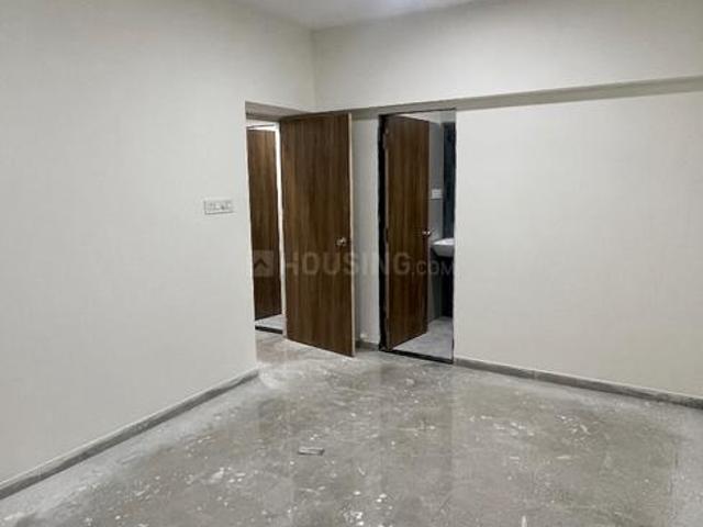2 BHK Apartment in Borivali West for resale Mumbai. The reference number is 18923885