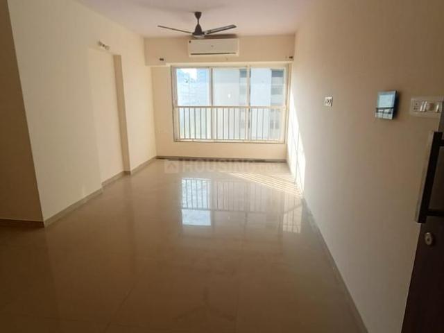 2 BHK Apartment in Borivali West for resale Mumbai. The reference number is 19690672