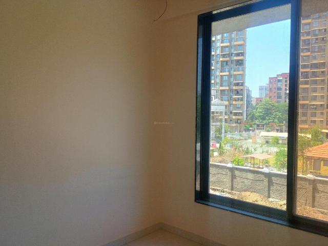 2 BHK Apartment in Borivali West for resale Mumbai. The reference number is 19998350
