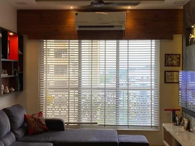 2 BHK Apartment in Borivali West for resale Mumbai. The reference number is 20188299
