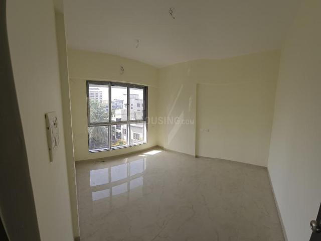 2 BHK Apartment in Borivali West for resale Mumbai. The reference number is 20115740