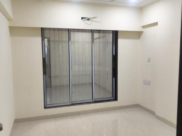 2 BHK Apartment in Borivali West for resale Mumbai. The reference number is 20614021