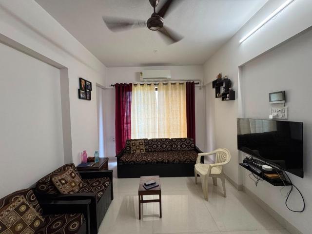 2 BHK Apartment in Borivali West for resale Mumbai. The reference number is 20997914