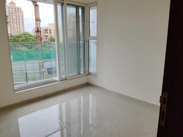 2 BHK Apartment in Borivali West for resale Mumbai. The reference number is 20909834