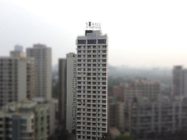 2 BHK Apartment in Borivali West for resale Mumbai. The reference number is 21076717