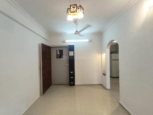 2 BHK Apartment in Borivali West for resale Mumbai. The reference number is 19447330