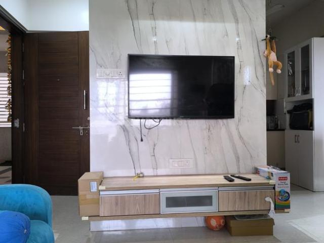 2 BHK Apartment in Bavdhan for rent Pune. The reference number is 18973569