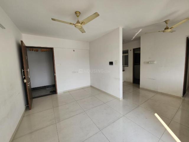 2 BHK Apartment in Bavdhan for rent Pune. The reference number is 21037880