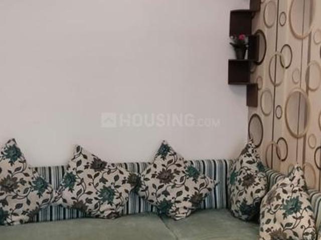 2 BHK Apartment in Badal Colony for rent Zirakpur. The reference number is 20450818
