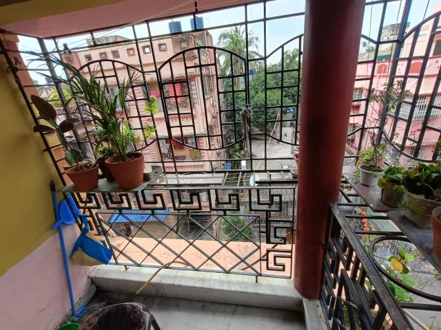 2 BHK Apartment in Baghajatin for resale Kolkata. The reference number is 20670356