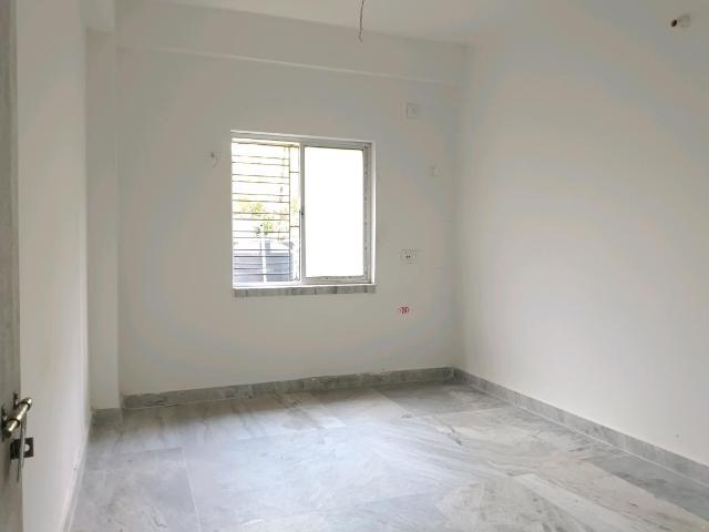2 BHK Apartment in Baghajatin for resale Kolkata. The reference number is 21231864