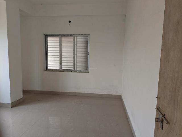2 BHK Apartment in Baguiati for resale Kolkata. The reference number is 20349828