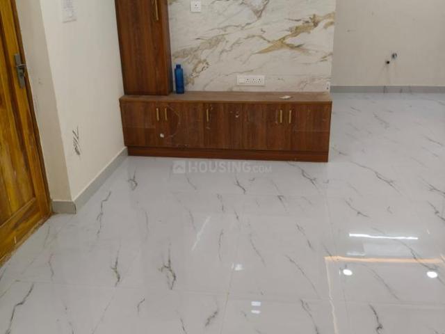 2 BHK Apartment in Bahadurpally for rent Hyderabad. The reference number is 20158803
