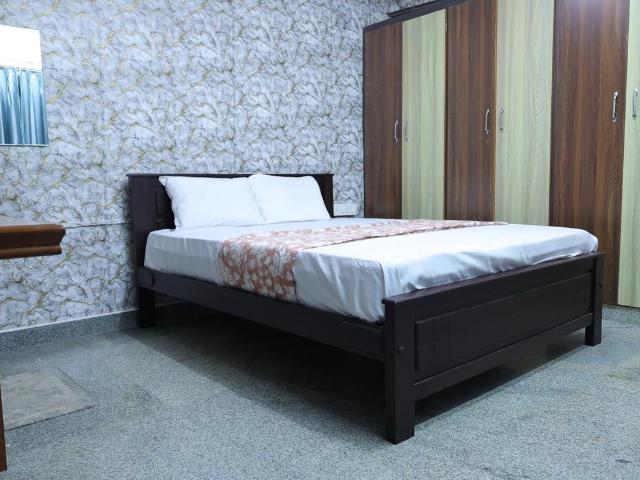 2 BHK Apartment in Bairagi Patteda for rent Tirupathi. The reference number is 20633520
