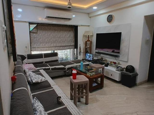 2 BHK Apartment in Bajaj Nagar for resale Nagpur. The reference number is 20724924