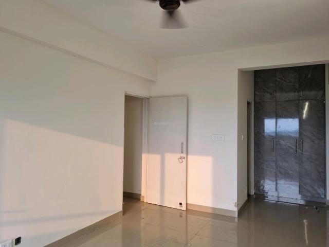 2 BHK Apartment in Bakkarwala for rent New Delhi. The reference number is 20129742