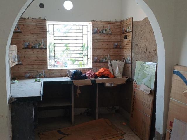 2 BHK Apartment in Bally for rent Howrah. The reference number is 19337129