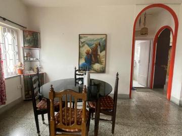 2 BHK Apartment in Ballygunge for rent Kolkata. The reference number is 20367641