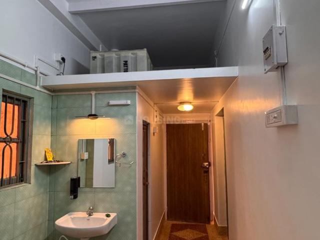 2 BHK Apartment in Ballygunge for rent Kolkata. The reference number is 21103335