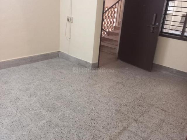 2 BHK Apartment in Balmatta for rent Mangalore. The reference number is 21055096