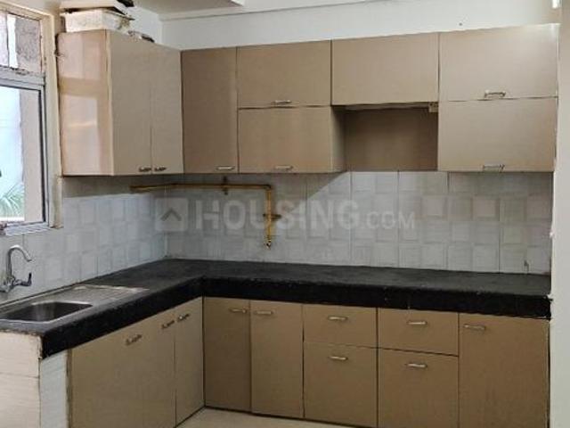 2 BHK Apartment in Bamheta Village for rent Ghaziabad. The reference number is 20206024