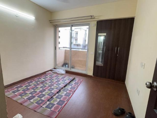 2 BHK Apartment in Bamheta Village for rent Ghaziabad. The reference number is 20554382