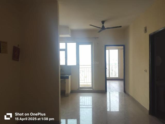 2 BHK Apartment in Bamheta Village for rent Ghaziabad. The reference number is 20701295