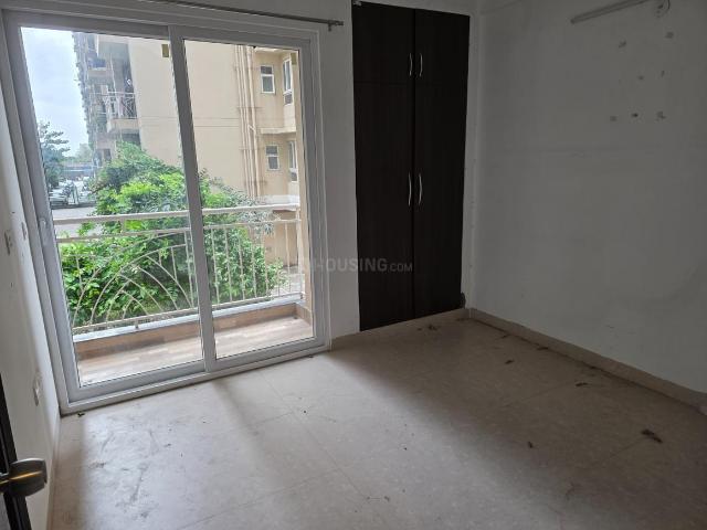 2 BHK Apartment in Bamheta Village for rent Ghaziabad. The reference number is 21205173