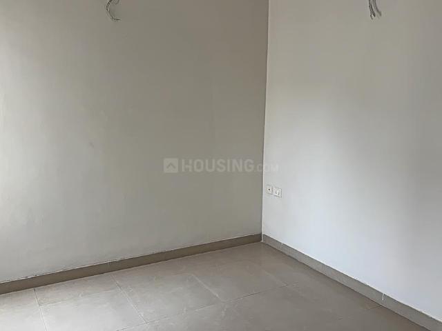 2 BHK Apartment in Bamheta Village for resale Ghaziabad. The reference number is 20049953