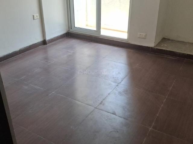 2 BHK Apartment in Bamheta Village for rent Ghaziabad. The reference number is 19721564