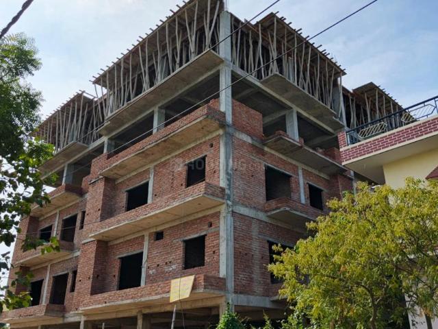 2 BHK Apartment in Banaras Hindu University Campus for resale Varanasi. The reference number is 20621919
