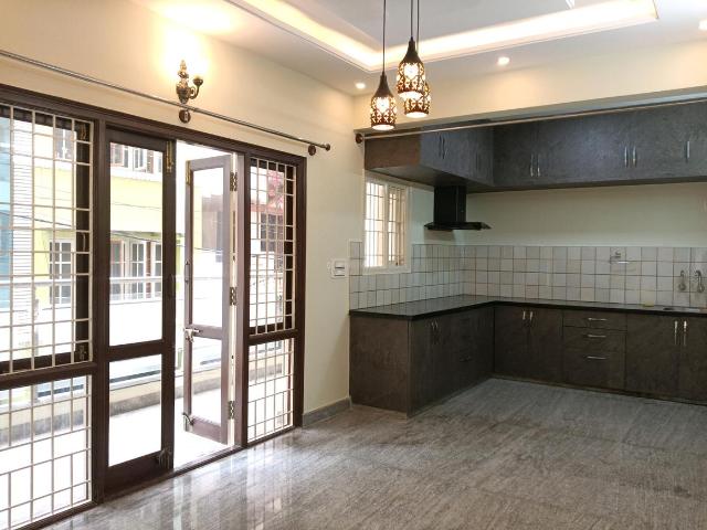2 BHK Apartment in Banaswadi for resale Bengaluru. The reference number is 20610402