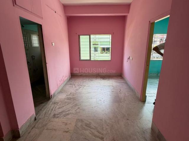 2 BHK Apartment in Bangur Avenue for rent Kolkata. The reference number is 20820954