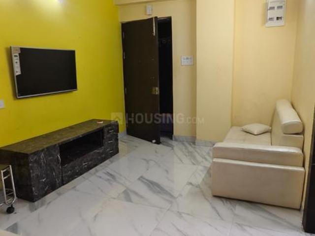 2 BHK Apartment in Bangur Avenue for rent Kolkata. The reference number is 21020651