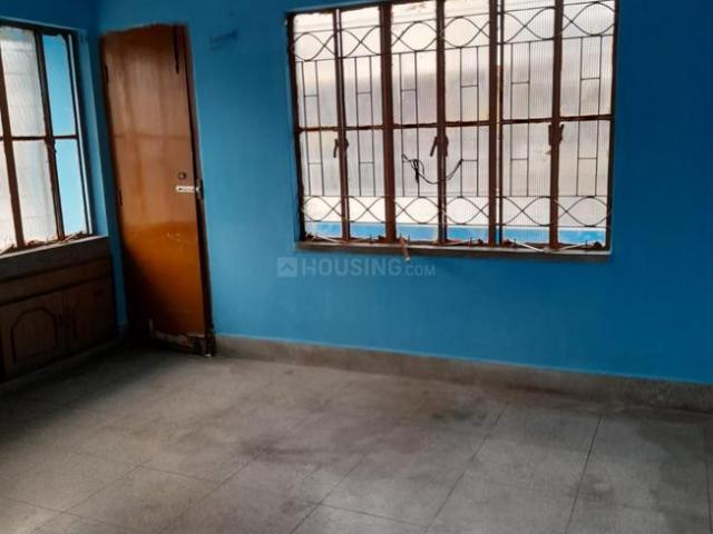 2 BHK Apartment in Bangur Avenue for resale Kolkata. The reference number is 15570732