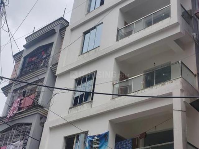 2 BHK Apartment in Bangur Avenue for resale Kolkata. The reference number is 20767492