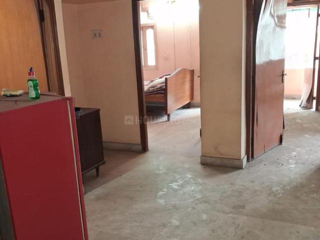 2 BHK Apartment in Bangur Avenue for resale Kolkata. The reference number is 21000897