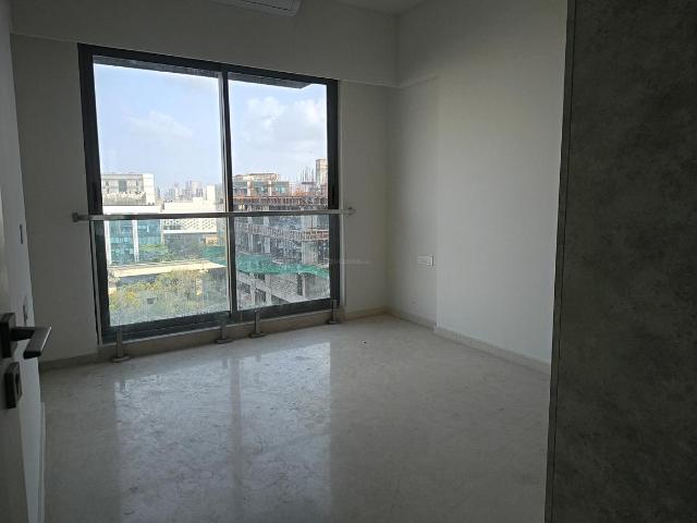 2 BHK Apartment in Bandra East for rent Mumbai. The reference number is 17656823