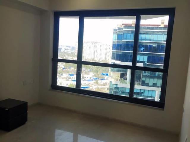 2 BHK Apartment in Bandra East for rent Mumbai. The reference number is 19101329
