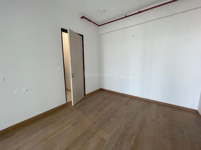 2 BHK Apartment in Bandra East for rent Mumbai. The reference number is 19223032