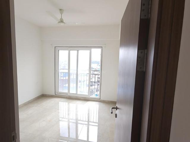 2 BHK Apartment in Bandra East for rent Mumbai. The reference number is 19635488